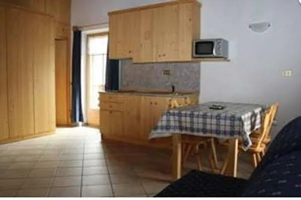 ***** Hotel Apartments Casa Francisi - Lorenza Roulette Livigno Italia